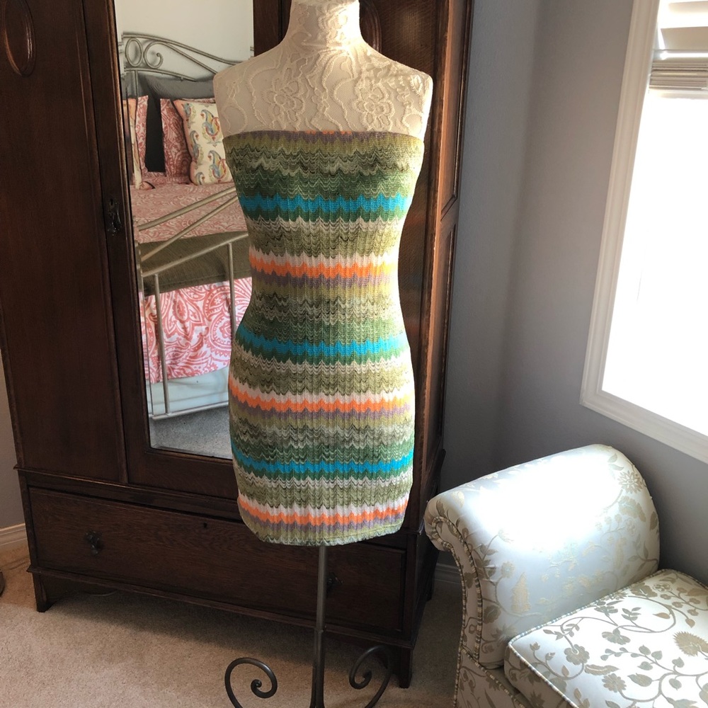 Adorable Strapless Dress